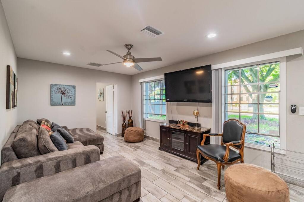Town 'N' Country Cozy Corner, Your Florida Fun Hub Villa Tampa Dış mekan fotoğraf